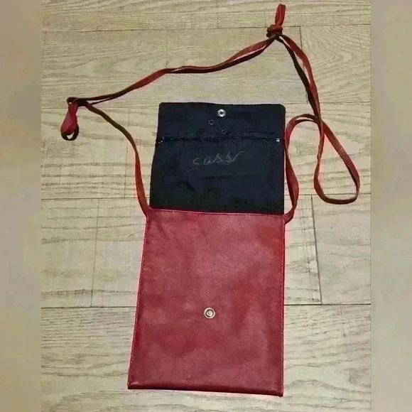 NWOT & UNIQUE Sass | Handcrafted Genuine  Leather Bag/Purse - Picture 3 of 4